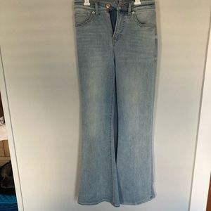 Express mid rise flare jeans 2 short